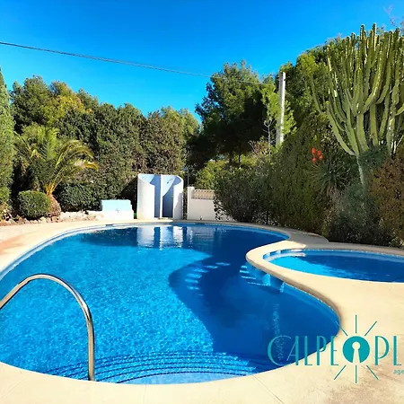 Shangrilla Con Piscina Comunitaria Feriehus