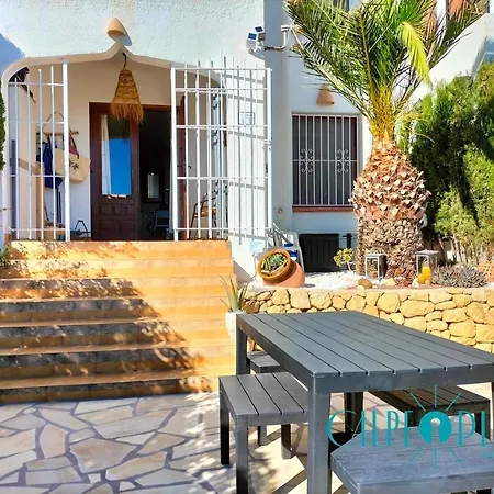 Shangrilla Con Piscina Comunitaria *