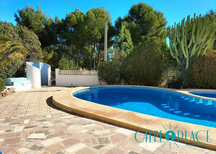 Shangrilla Con Piscina Comunitaria Feriehus *