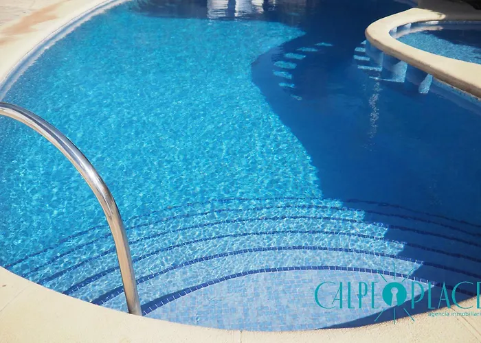 Shangrilla Con Piscina Comunitaria Feriehus